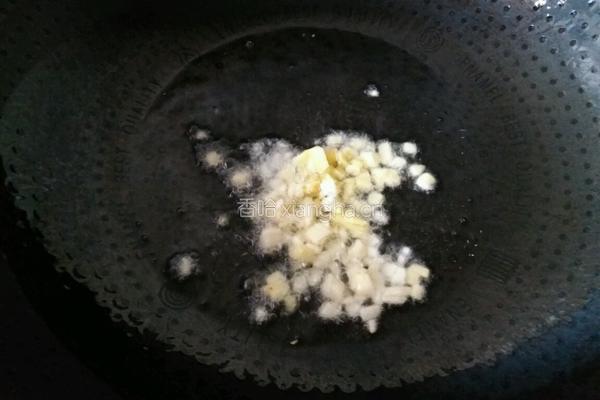 肉末炒毛豆的做法图解3