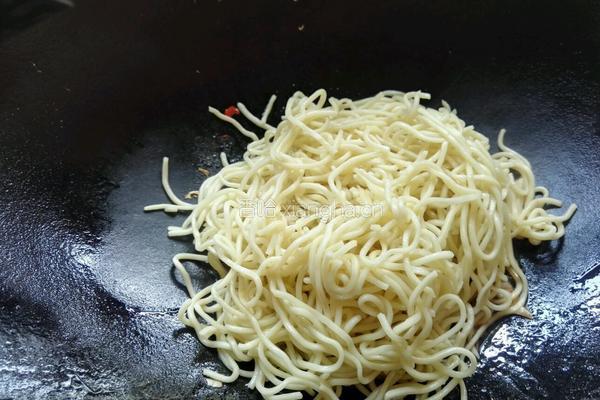 炒油面的做法图解6