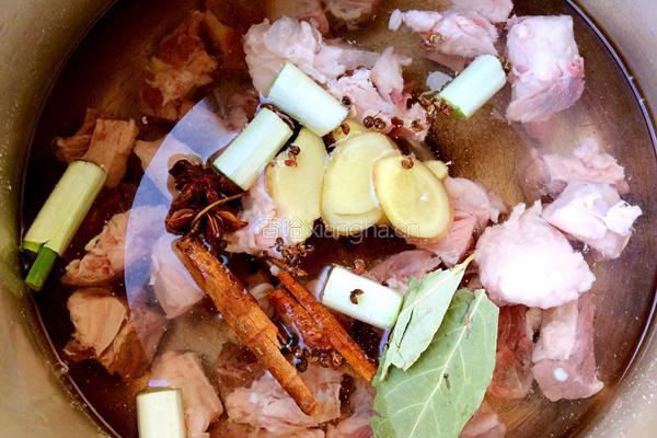 土豆顿牛肉的做法图解4