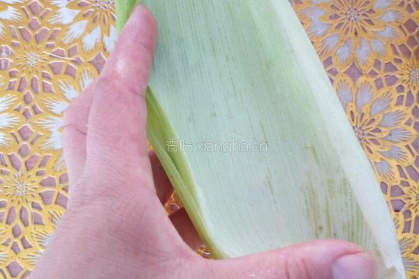 鲜玉米叶饼的做法图解3