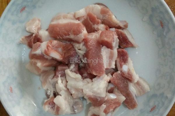 土豆炖五花肉的做法图解2