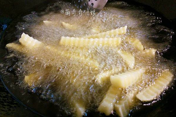 炸土豆条的做法图解4