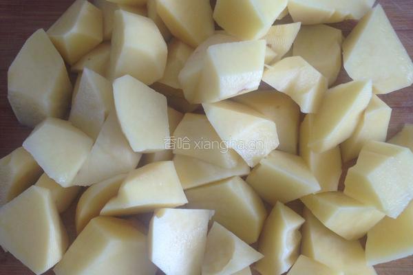 拔丝土豆的做法图解1