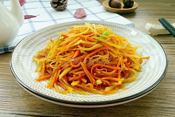 红萝卜土豆丝的做法图解9
