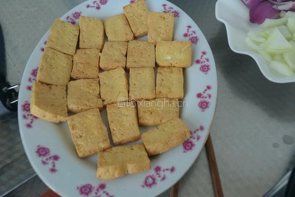 洋葱炒豆腐的做法图解6