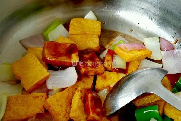 洋葱炒豆腐的做法图解10