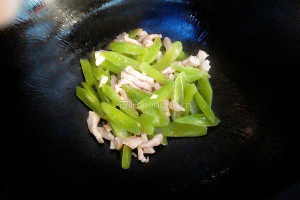 孜然肉丝的做法图解4