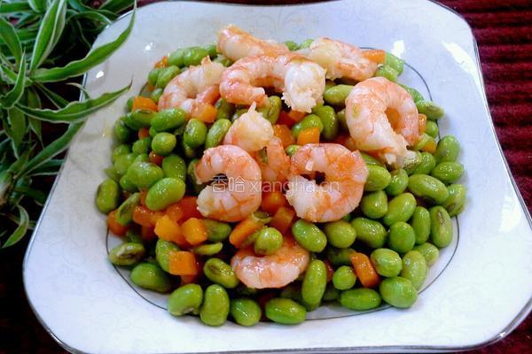 毛豆炒虾仁的做法图解6