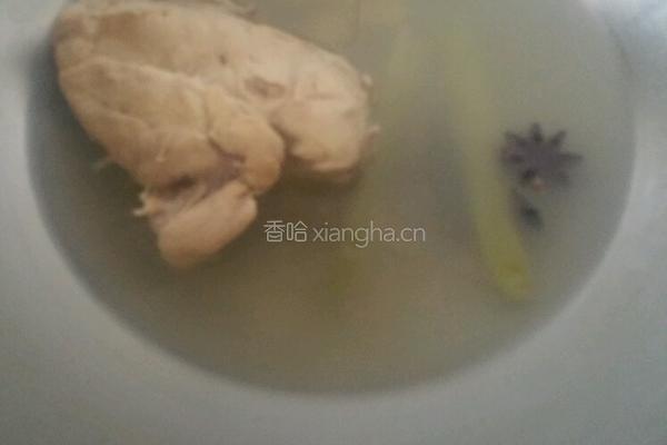 麻辣鸡丝凉面的做法图解2