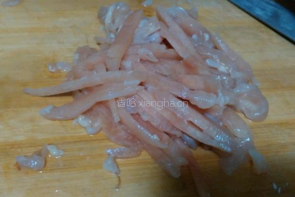 鸡肉海带汤的做法图解2
