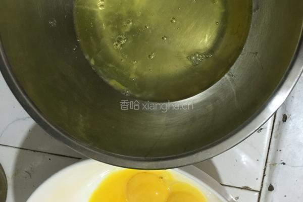电饭煲香蕉蛋糕的做法图解4