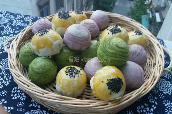三色蛋黄酥的做法图解33