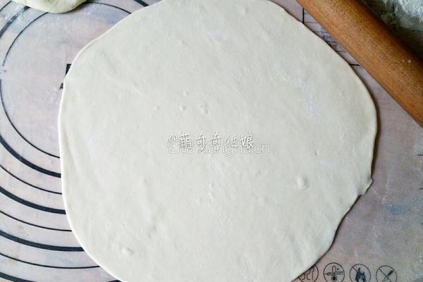 豆芽肉丝炒饼的做法图解3