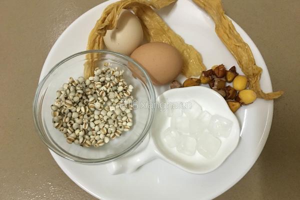 白果薏米腐竹糖水的做法图解1