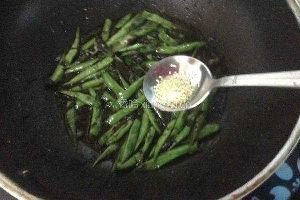 橄榄菜四季豆的做法图解6