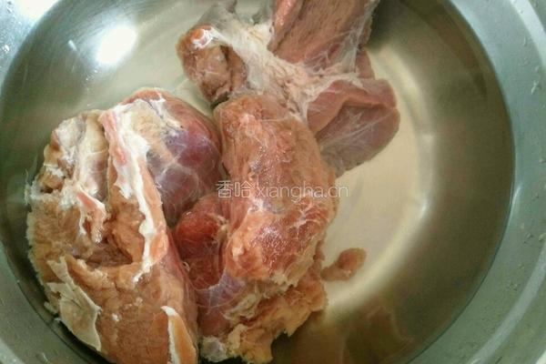 羊肉汤锅的做法图解1