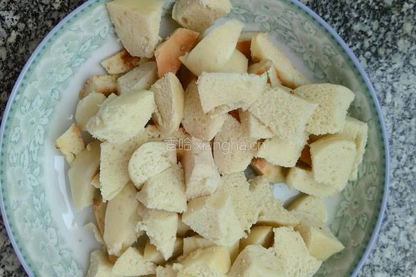 炒馍丁的做法图解1