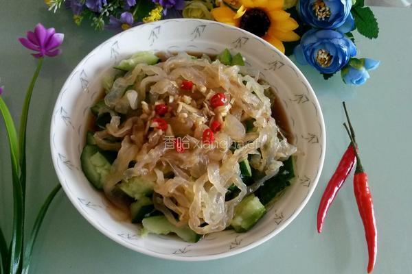 凉拌海蜇