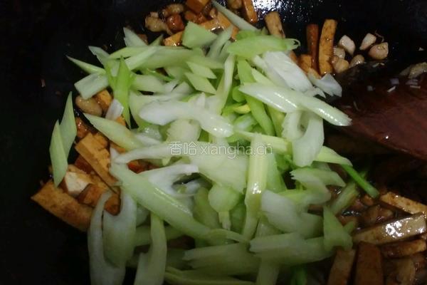 熏干芹菜的做法图解8
