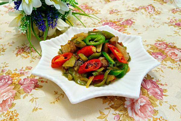 五花肉炒茄子
