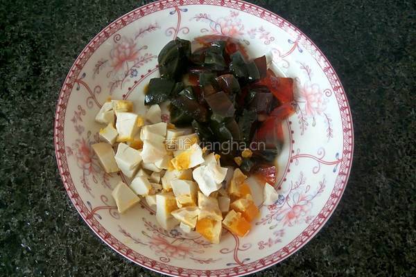 白苋菜豆腐滚双蛋的做法图解2