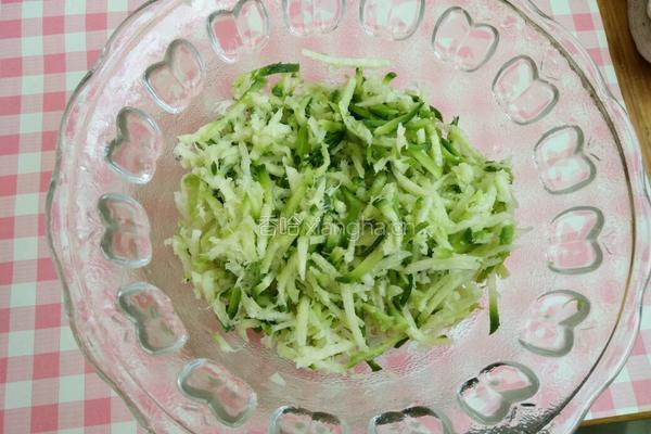 菜饼子的做法图解2