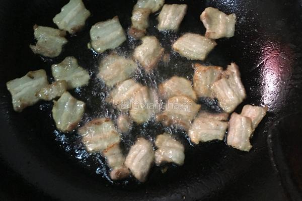 苦瓜炒五花肉的做法图解4