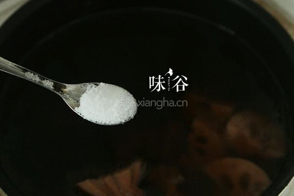 红腰豆莲藕猪骨汤的做法图解7