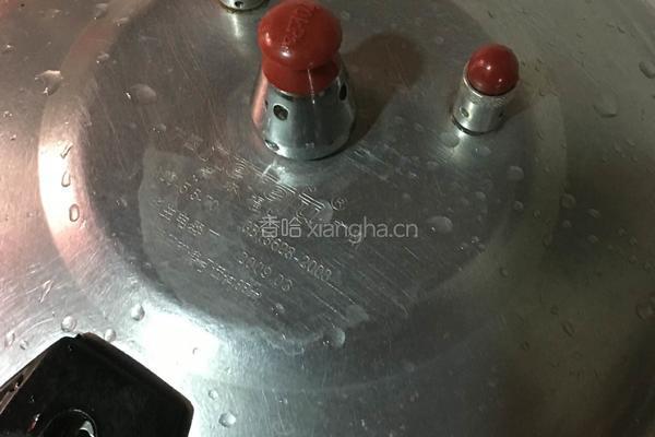 花生猪手的做法图解9