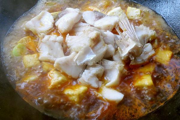 豆腐烧鲢鱼的做法图解9