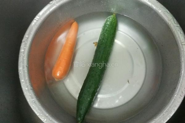 荞麦凉面的做法图解1