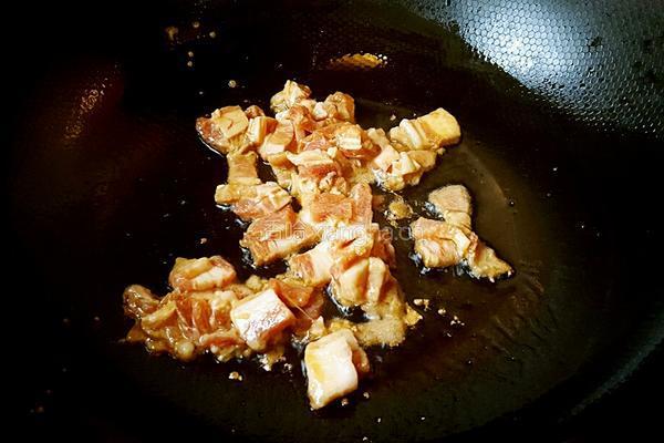 泡菜炒五花肉的做法图解4