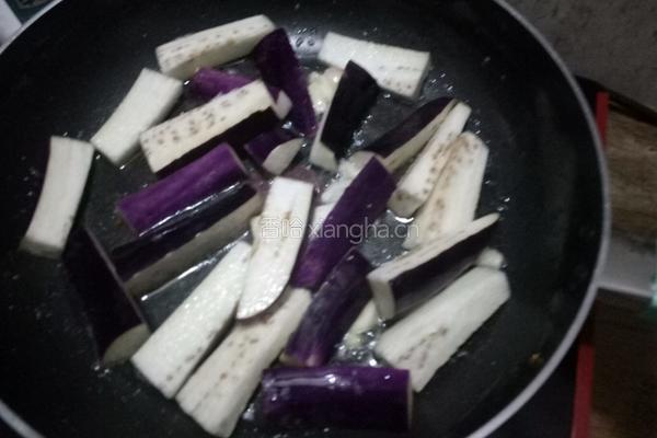 干锅茄子豆角的做法图解3