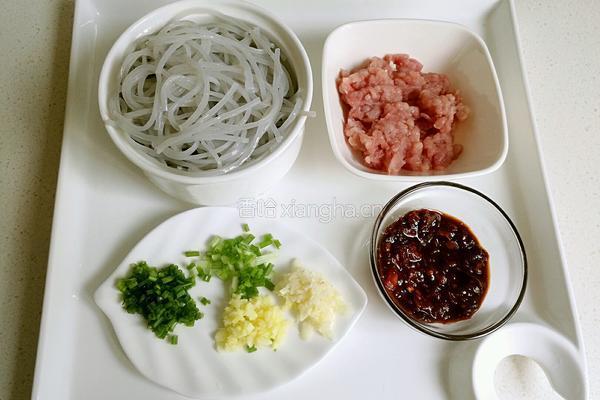 肉末粉条的做法图解3