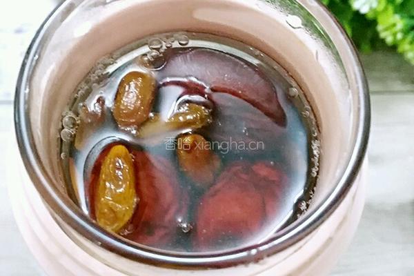 红枣枸杞茶的做法图解4