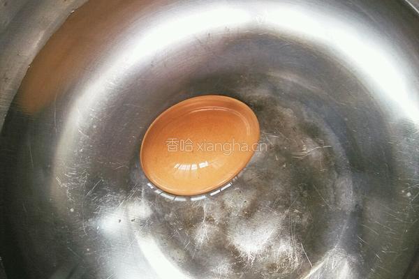 煮鸡蛋的做法图解1