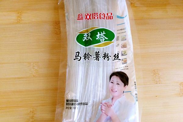 东北炖酸菜的做法图解3