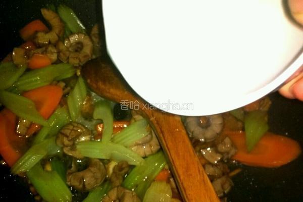 芹菜炒腰花的做法图解12