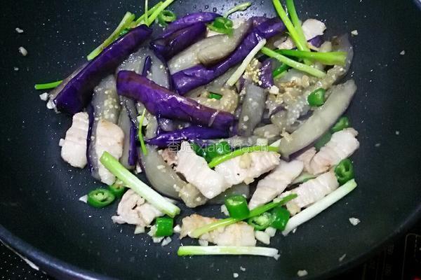 蚝油烧茄子的做法图解11