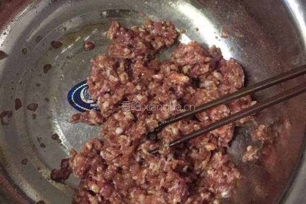 韭菜馅饺子的做法图解3