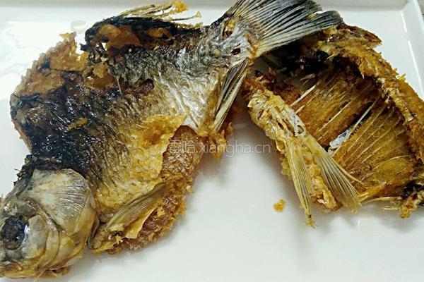 鲫鱼罐头的做法图解6