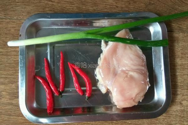 清蒸鸡胸脯肉的做法图解1