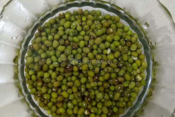 小米绿豆汤的做法图解2