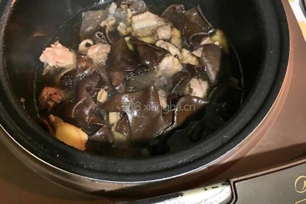 木耳鸡汤的做法图解5