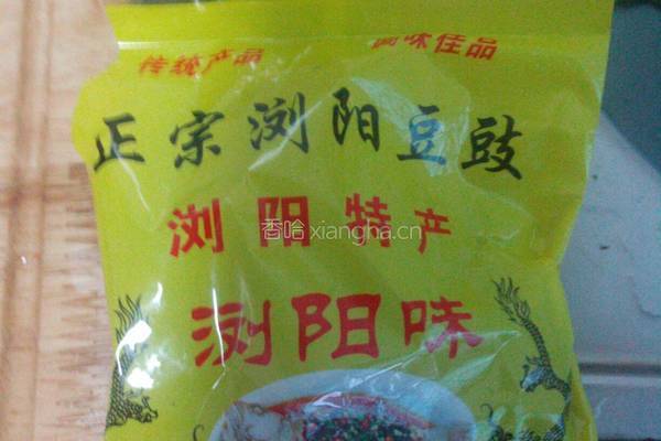 辣椒炒油渣的做法图解4