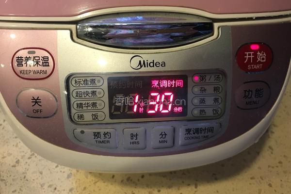 大米花生粥的做法图解3