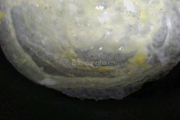 猪肉蛋卷的做法图解5