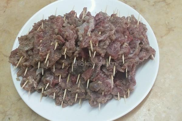 香辣牙签牛肉的做法图解5