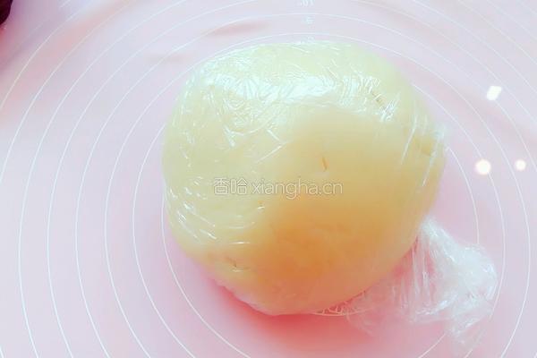 蛋黄酥的做法图解5
