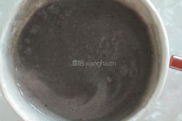 黑芝麻红枣豆浆
